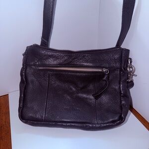 Elegant Black Leather Shoulder Bag